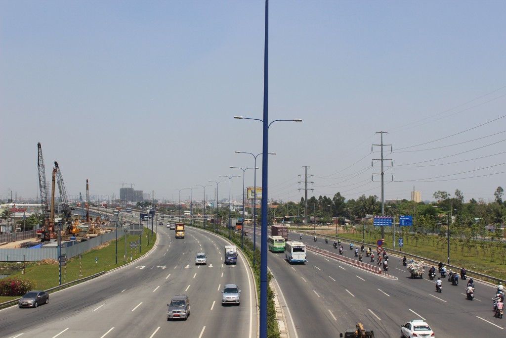 Mở rộng Xa Lộ Hà Nội